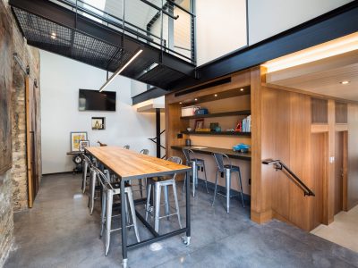 C_livery-interior-backroom